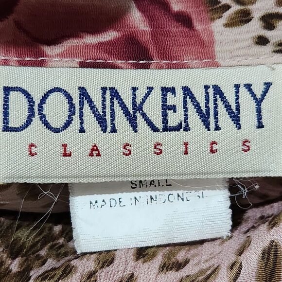 Donnkenny Blouse Size Small Front Buttons Floral Lightweight Short Sleeve - Picture 9 of 11